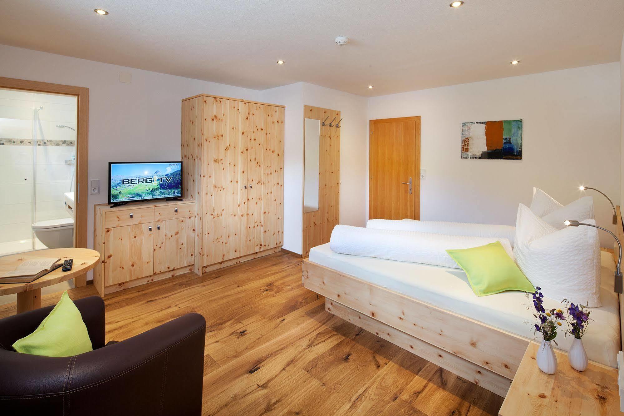 Aparthotel Brunnenhof Damuels Kültér fotó